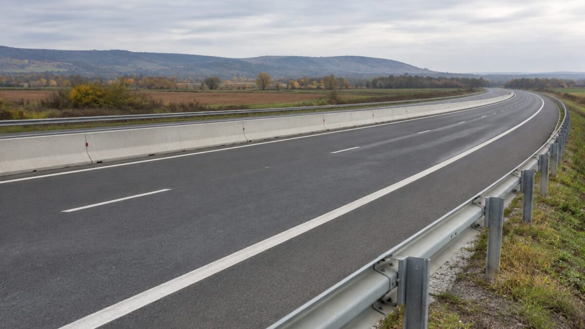 Drumul expres propus de la A1 la Mioveni este estimat la 2.685.620.000 de lei pentru 15,09 km