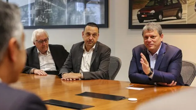 General Motors acceptă un acord de 220 de milioane de dolari după acuzații că a vândut datele șoferilor din SUA