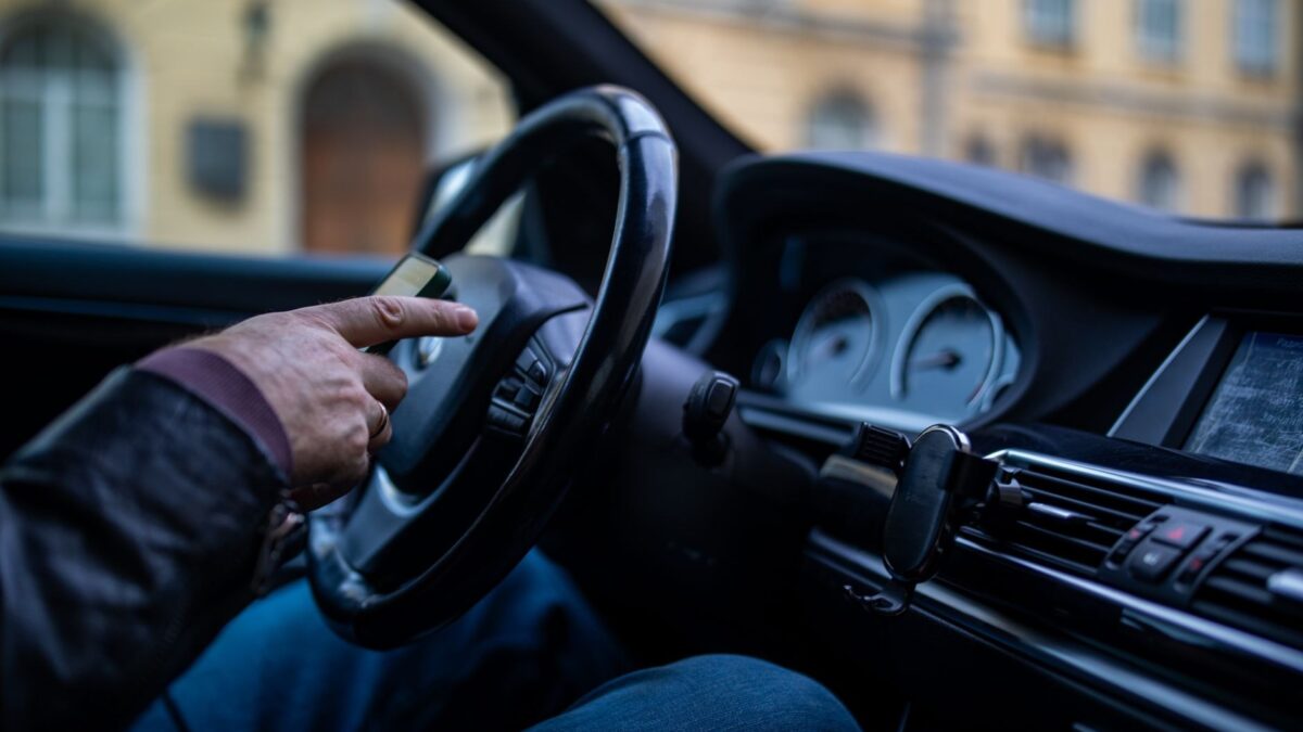 Rovinieta uitată se poate achita până la ora 24 a zilei următoare pentru mașinile înmatriculate în România