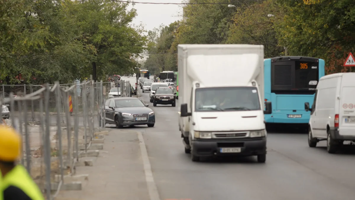 București extinde restricțiile de tonaj în tot orașul. Transportatorii fără autorizație riscă 10.000 de lei amendă