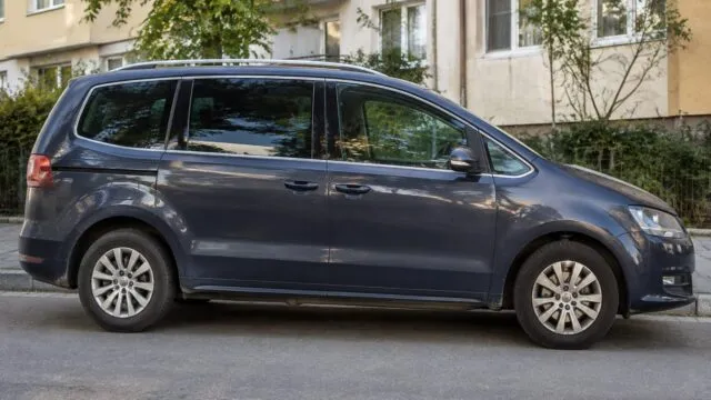 Axeria conduce piața RCA pentru mașinile particularilor, înaintea Allianz-Țiriac și Groupama