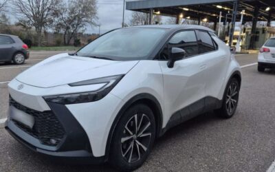 Polițiștii au reținut la Albița o Toyota furată în Italia. Cumpărătorul spune că a plătit 21.500 de euro 23 Polițiștii au reținut la Albița o Toyota furată în Italia. Cumpărătorul spune că a plătit 21.500 de euro