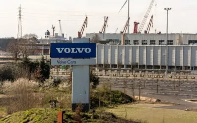 Volvo pregătește pentru China modele cu tehnologie Geely și software local